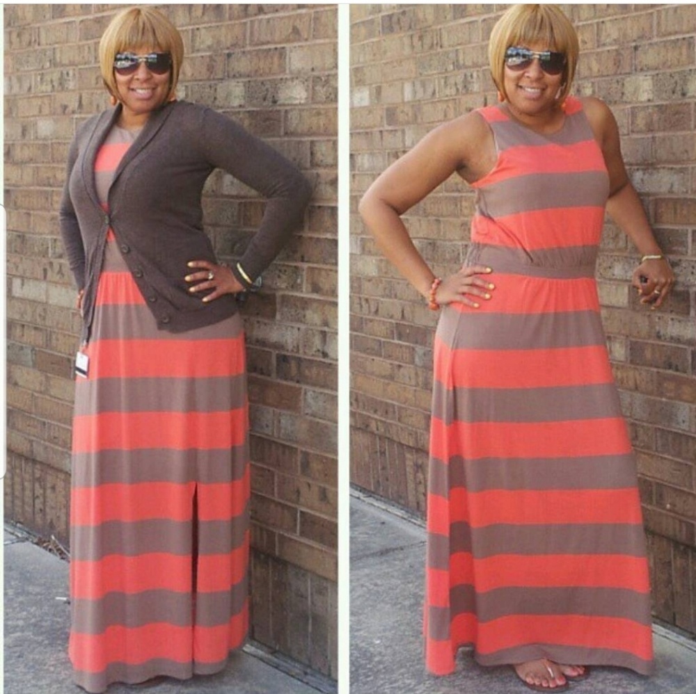 Side slit maxi - Picture 7 of 7